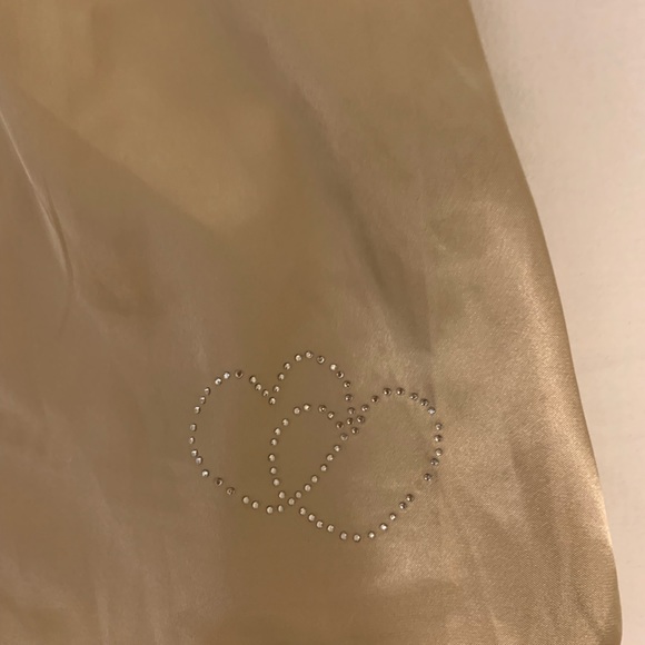 Vintage gold top. - Picture 2 of 3